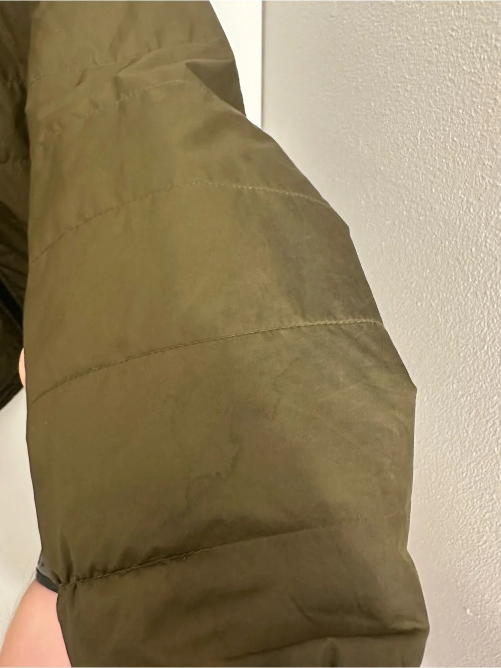 The North Face Men's Olive Green Quilted Puffer Jacket